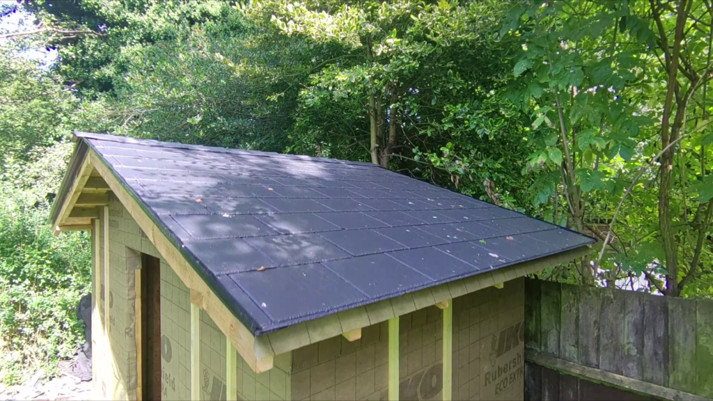 How to Tile a Roof